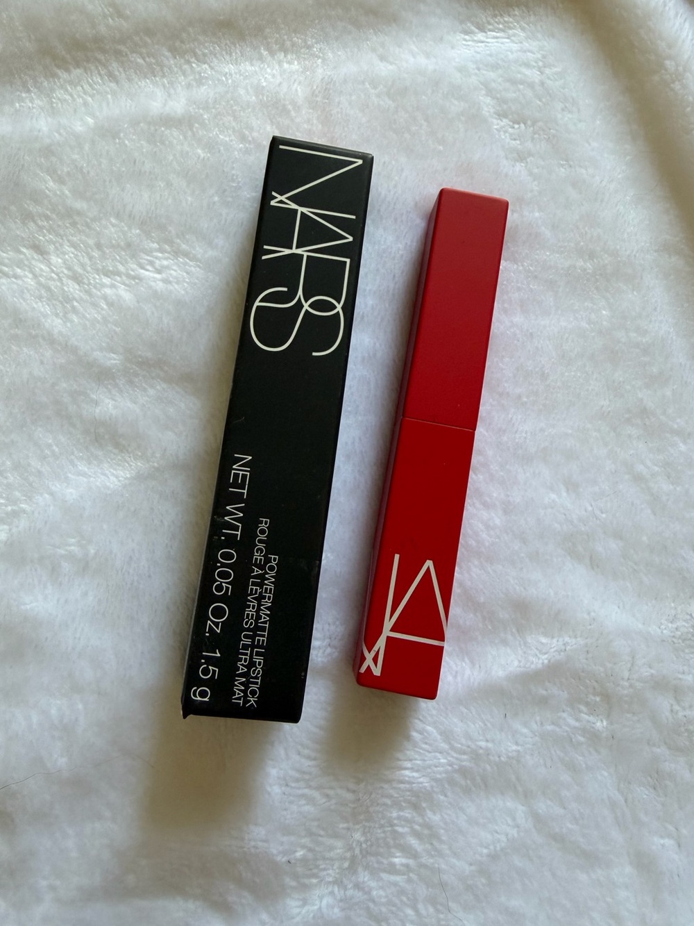 NARS powermatte lipstick in Dragon Girl- new in box